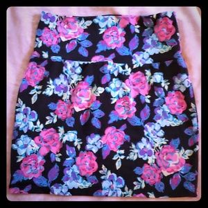 No Boundaries floral skirt